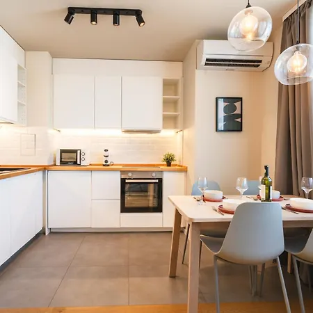 Design 1bdr Near Center Sofia