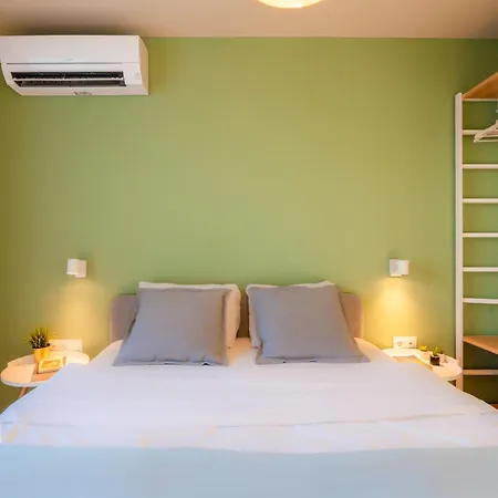 Design 1bdr Near Center Apartament Sofia